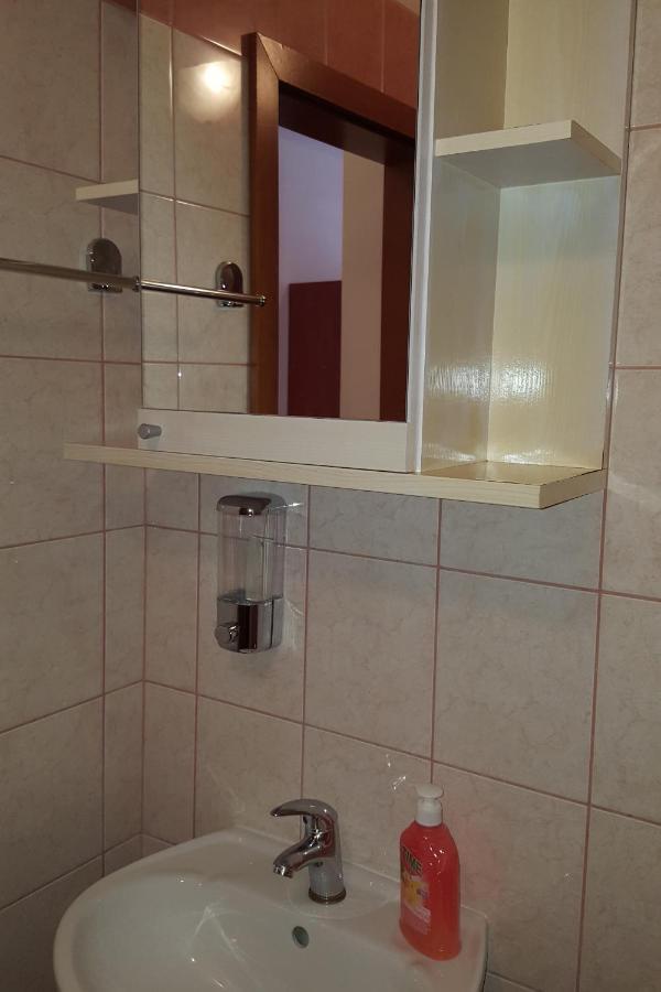 Apartments With A Parking Space Gradac, Makarska - 11332 Gradac  Exterior photo